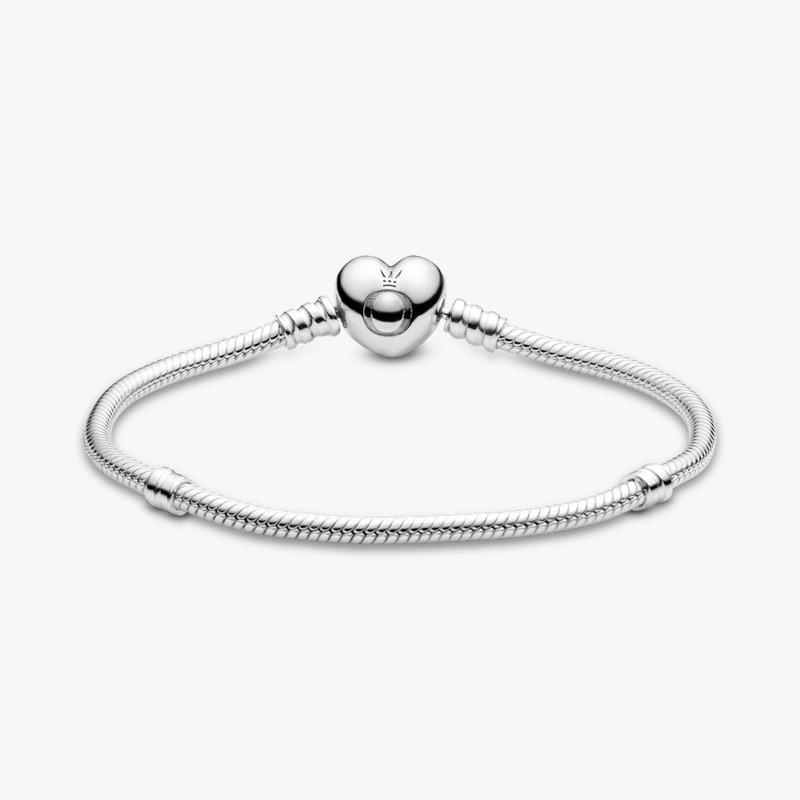 brazalete broche de corazon